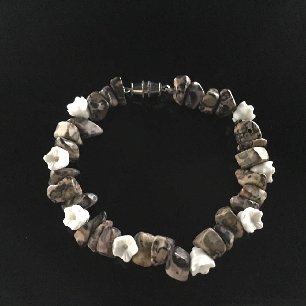 Beautiful Agate bracelet.